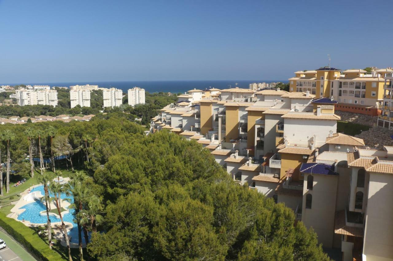 Apartamento En Campoamor Con Vista Al Mar Apartment Bagian luar foto